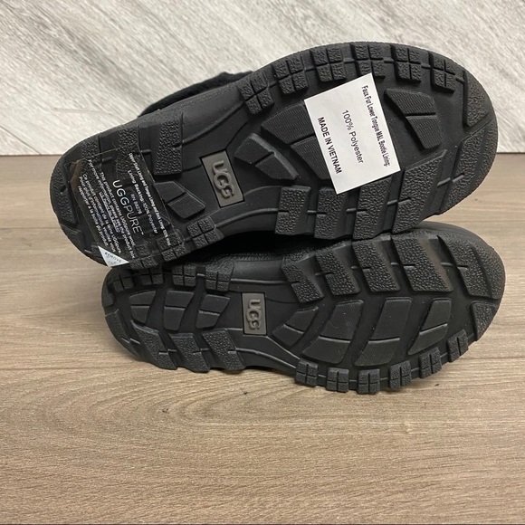 UGG | Kids Butte II CWR Snow Boots Black Size 13 - Picture 6 of 9